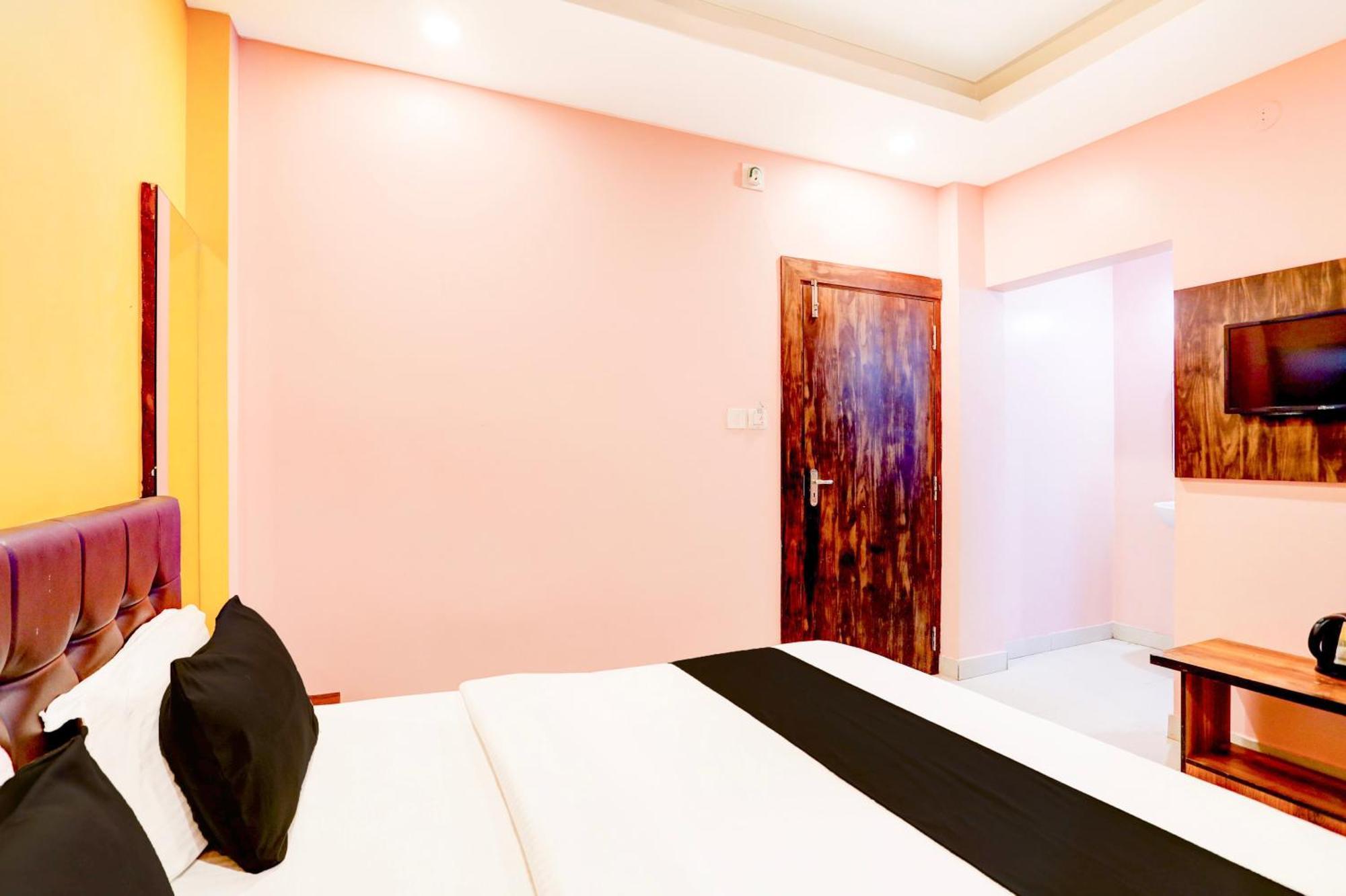 פורי Hotel O Jagdish Palace מראה חיצוני תמונה
